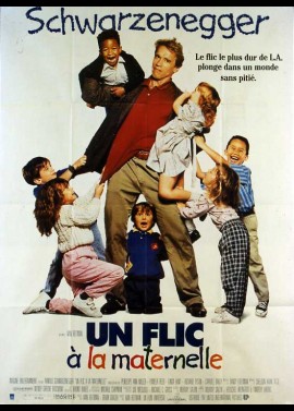 affiche du film UN FLIC A LA MATERNELLE