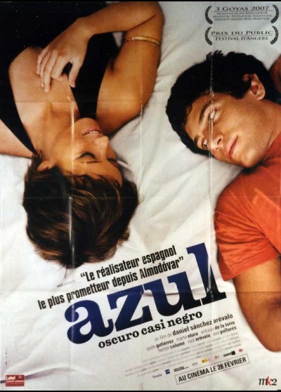 AZULOSCUROCASINEGRO movie poster
