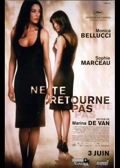 affiche du film NE TE RETOURNE PAS