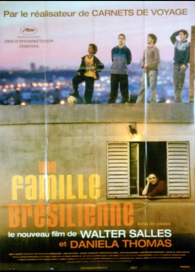 affiche du film UNE FAMILLE BRESILIENNE