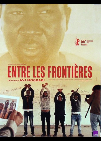 affiche du film ENTRE LES FRONTIERES