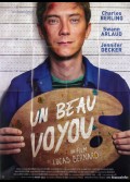 UN BEAU VOYOU