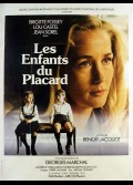 ENFANTS DU PLACARD (LES)