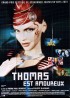 affiche du film THOMAS EST AMOUREUX